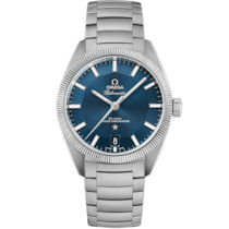 藍色 表面不銹鋼 表殼腕表，裝配不銹鋼表鏈帶 bracelet - 星座系列 GLOBEMASTER腕表 39 毫米, 不銹鋼 配襯 不銹鋼表鏈帶 - 130.30.39.21.03.001