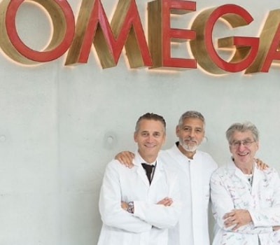 George Clooney visits the OMEGA factory